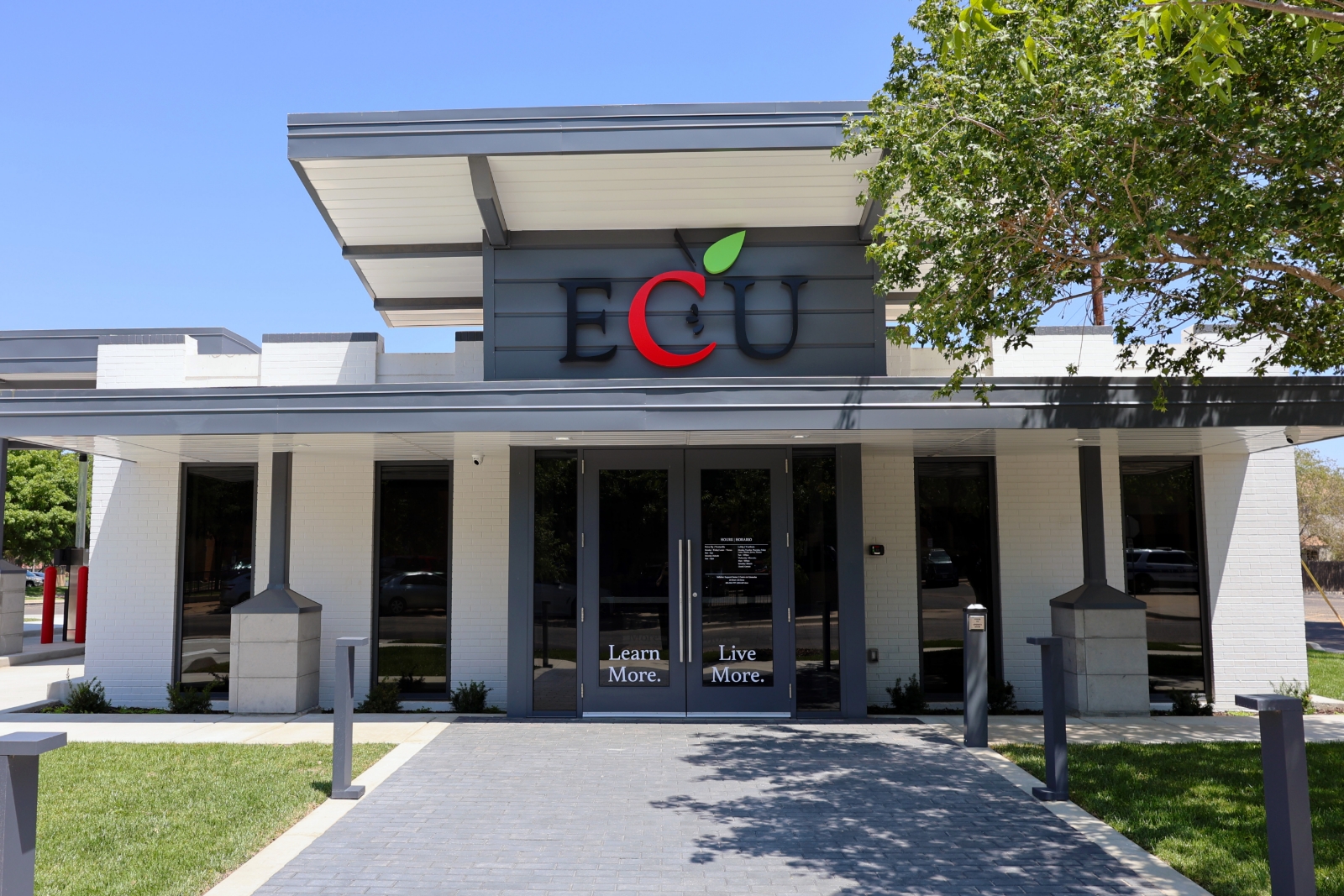 Exterior of the Education Credit Union Badger $mart Branch