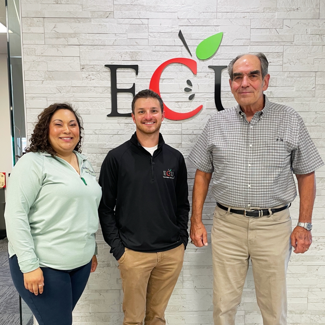 Mr Jerry and ECU staff Mr Jerry standing with ECU staff